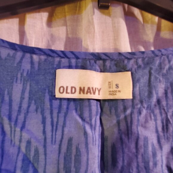 OLD NAVY Swimsuit Cover Up with Side Slits - Picture 3 of 4